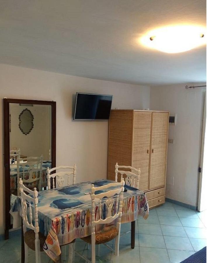 Scala Blu - Immobilevante Ponza Exteriör bild
