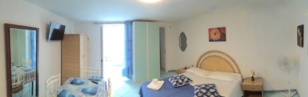 Scala Blu - Immobilevante Ponza Exteriör bild