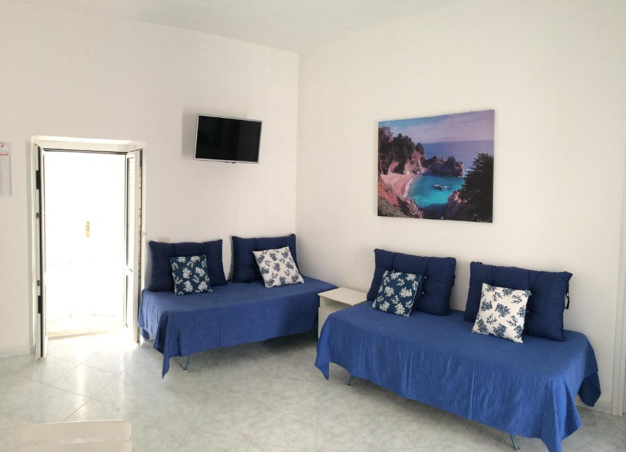 Scala Blu - Immobilevante Ponza Exteriör bild